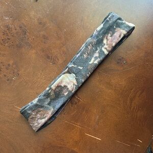 Lululemon - Floral Headband